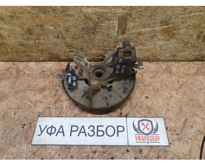 Кулак передний правый 1,6 МКПП Skoda Octavia (A5 1Z-) 2008-2013 Кулак передний правый 1,6 МКПП Skoda Octavia (A5 1Z-) 2008-2013