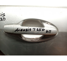 Ручка двери наружняя задяя правая Toyota Avensis Т250 2004-2009