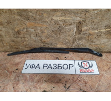 Поводок дворника правый Renault Duster 2012> Поводок дворника правый Renault Duster 2012>