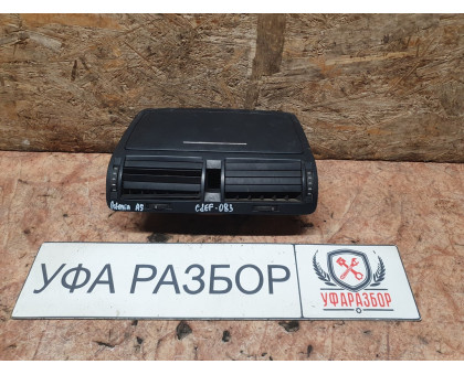 Дефлектор центральный с верхним бардачком 1,4 МКПП Skoda Octavia (A5 1Z-) 2008-2013