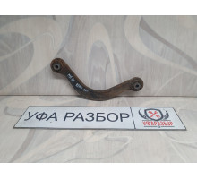 Рычаг задний правый серповидный 1,8 МКПП Mazda 6 (GH) 2007-2012