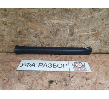Накладка порога салонная перед правая 1.6 АКПП Toyota Corolla E15 2006-2010