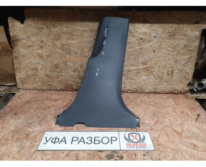 Накладка центр стойки правая низ 1.6 АКПП Toyota Corolla E15 2006-2010