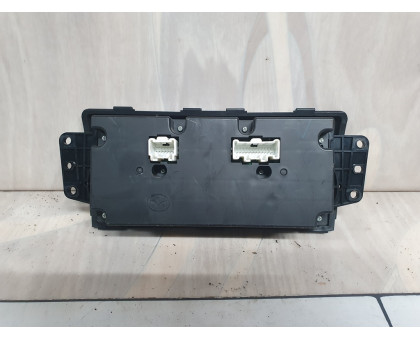 Блок управления печкой 1,8 МКПП Mazda 6 (GH) 2007-2012