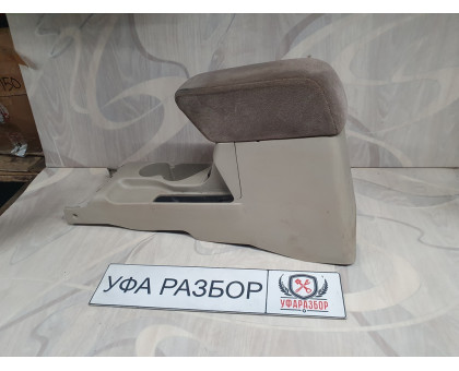 Подлокотник 3.0 АКПП Mitsubishi Pajero Sport (K9) 1998-2008 Подлокотник 3.0 АКПП Mitsubishi Pajero Sport (K9) 1998-2008