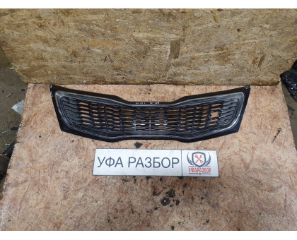 Решетка радиатора Kia RIO 2014-2017 Решетка радиатора Kia RIO 2014-2017