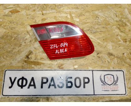 Фонарь задний левый в крышку багажника Fiat Albea 2003