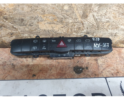 Кнопка аварийного сигнала Mercedes Benz Vito/Viano-(639) 2003-2014 Кнопка аварийного сигнала Mercedes Benz Vito/Viano-(639) 2003-2014