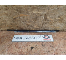 Молдинг лобового стекла левый Nissan Primera P11E 1996-2002