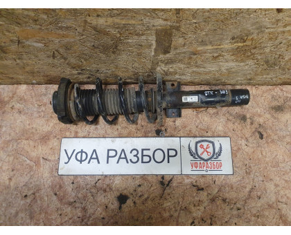 Амортизационная стойка передняя правая 1,4 МКПП Skoda Fabia 1999-2006 Амортизационная стойка передняя правая 1,4 МКПП Skoda Fabia 1999-2006