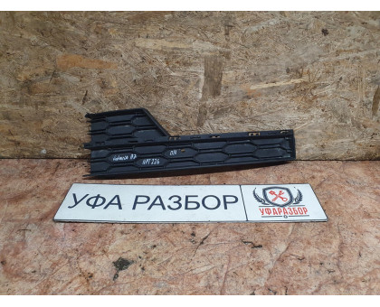 Накладка ПТФ левая Skoda Octavia (A7) 2013> Накладка ПТФ левая Skoda Octavia (A7) 2013>