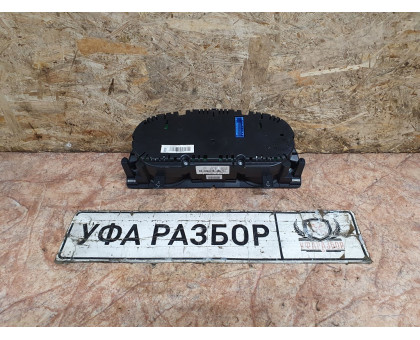 Панель приборов  1,8 турбо АКПП DSG 7 VW Passat [B6] 2005-2010