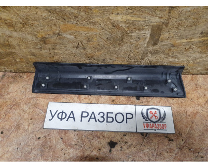 Накладка двери задняя левая Mazda CX 5 2012> Накладка двери задняя левая Mazda CX 5 2012>