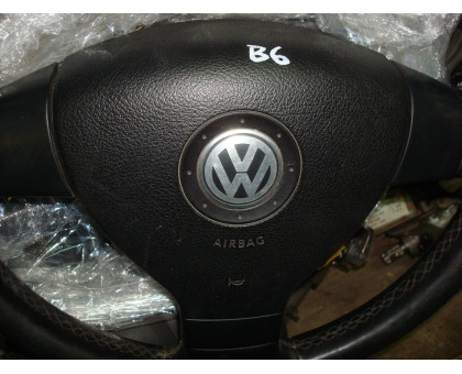 Подушка безопасности в руль  VW Passat [B5] 1996-2000